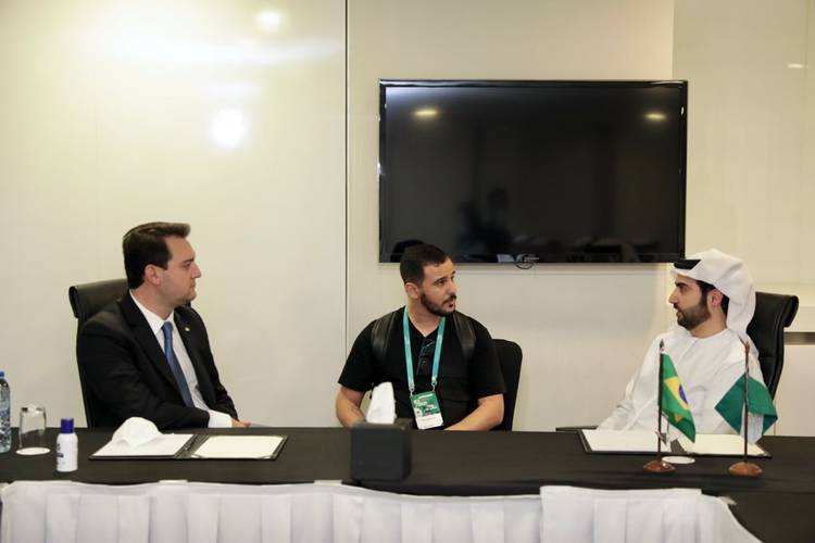 Governador e empresários paranaenses se reúnem com investidores em Dubai