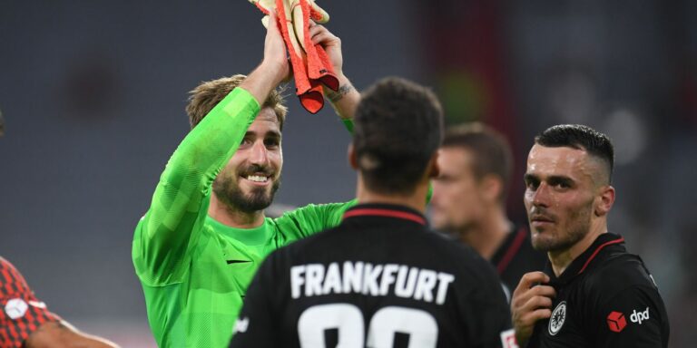 Frankfurt vence líder Bayern de Munique pela primeira vez em 21 anos