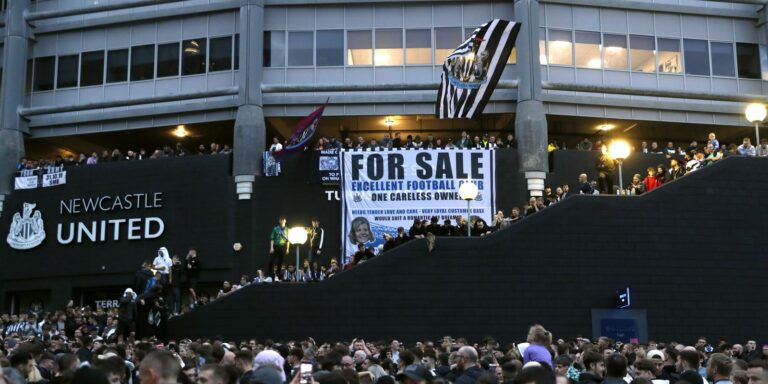 Grupos de direitos humanos criticam venda do Newcastle United