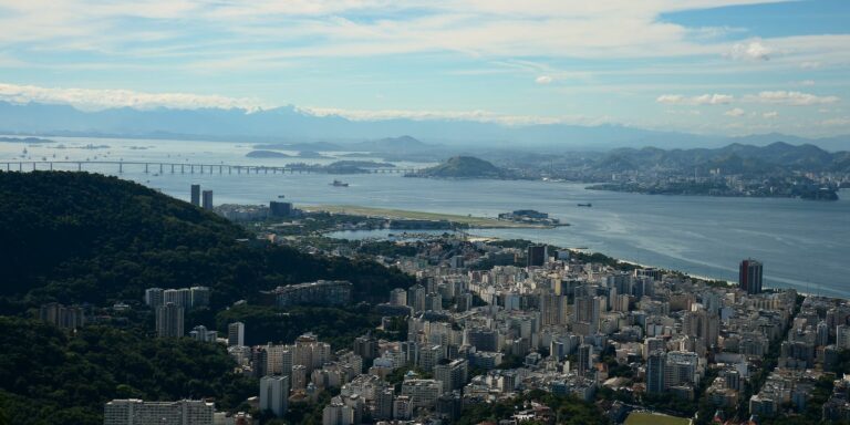 Rio assina declaração para reduzir investimento em combustível fóssil
