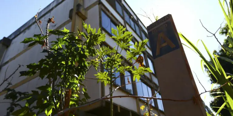 Universidade de Brasília coloca à venda 17 imóveis