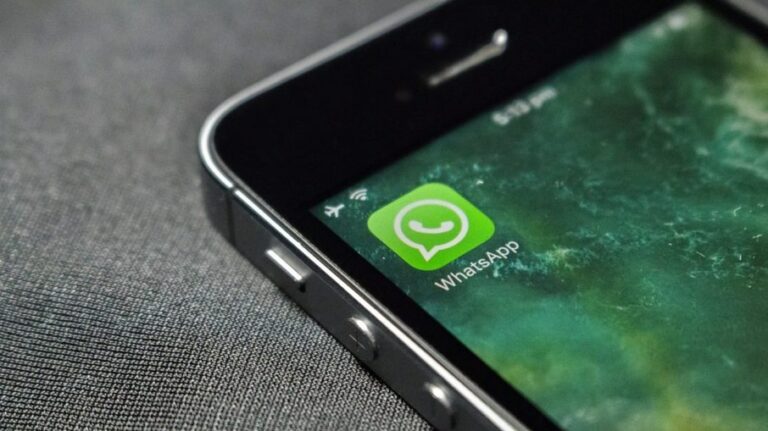 Usuários relatam instabilidade no WhatsApp e no Instagram nesta segunda-feira