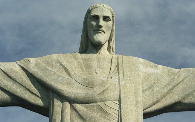 90 anos de Cristo Redentor: veja estátuas 8 parecidas pelo mundo