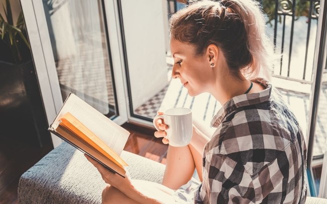 Autoajuda: 5 livros sobre felicidade que podem mudar a sua vida