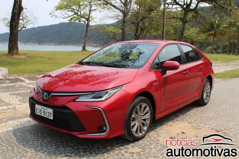 Toyota comemora 25.000 híbridos flex vendidos no Brasil