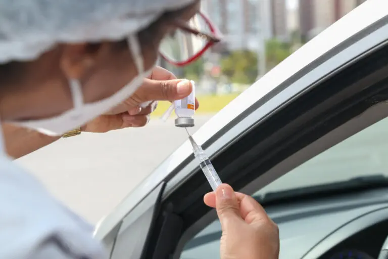 4,5 milhões de pessoas ainda precisam tomar a segunda dose em SP
