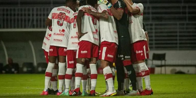 Série B: CRB vence Sampaio Corrêa no encerramento da 33ª rodada