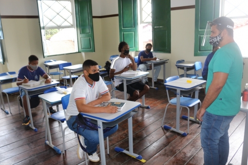 Escolas estaduais mobilizam estudantes para avaliação que mede o IDEB nas redes de ensino