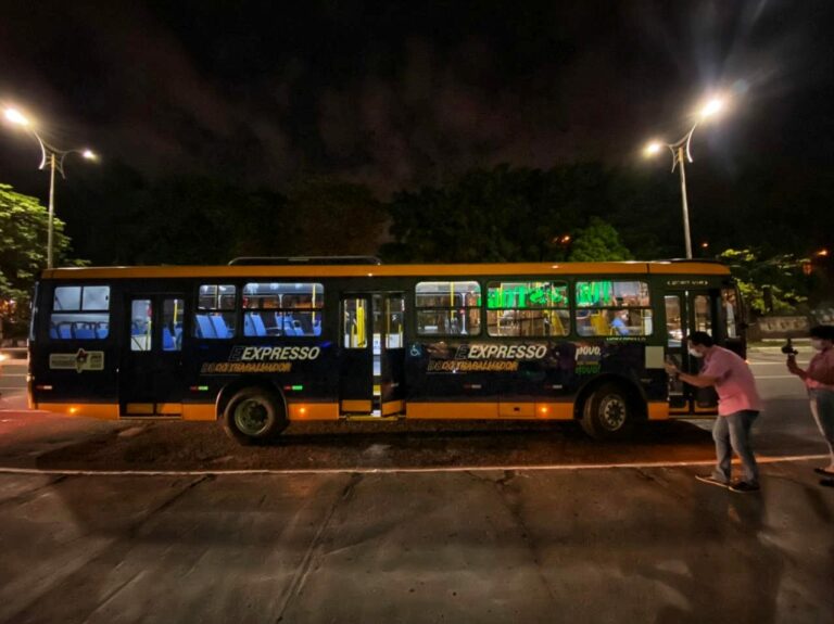 Expresso do Trabalhador: ônibus com Tarifa Zero inicia serviço na capital
