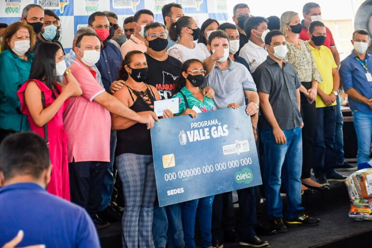 Governo do Estado entrega rodovia e benefícios do Vale-Gás e Comida na Mesa em Passagem Franca