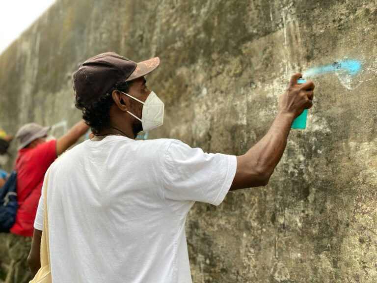 Corra pro Abraço e ONU realizam oficina de grafite em Salvador