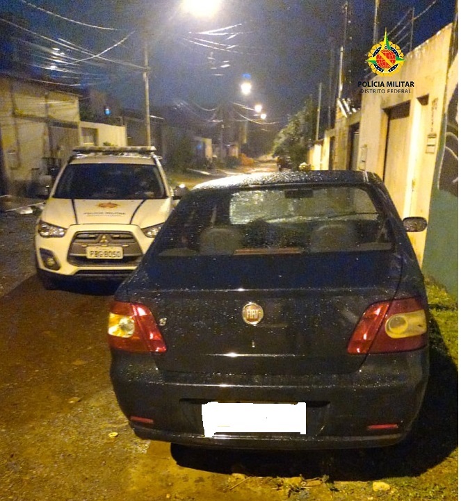 PMDF localiza carro, logo após o roubo, no Itapoã.