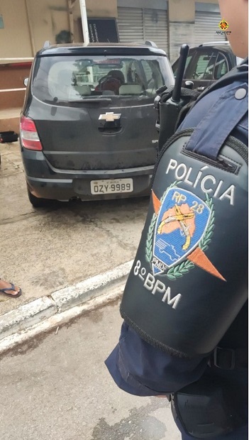 PMDF recupera dois carros roubados em Ceilândia