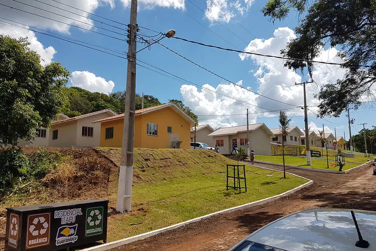 Moradias populares são entregues de graça a 20 famílias de Guaraniaçu