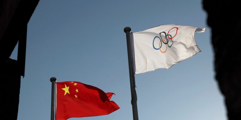 Terceiro atleta estrangeiro em Pequim tem exame positivo de covid-19