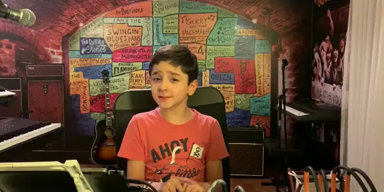Brasileiro de 8 anos é uma das pessoas mais inteligentes do mundo