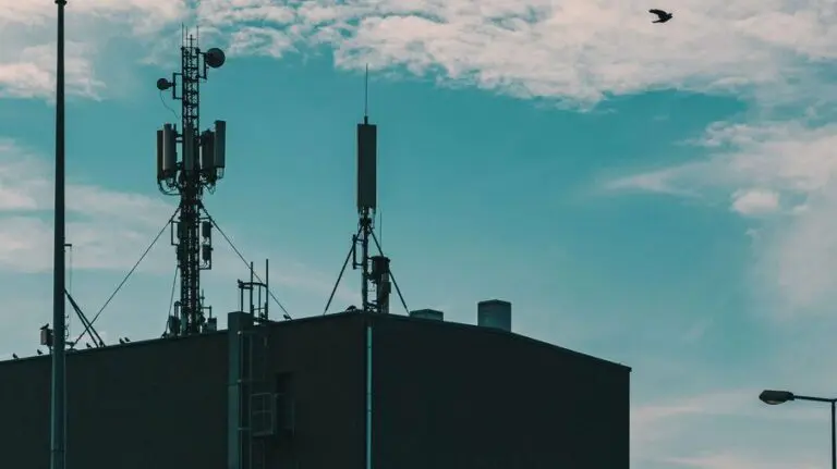Leilão do 5G tem propostas bilionárias e seis novas operadoras; veja o resumo