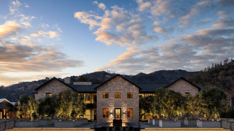 Primeiro resort dentro de vinícola do mundo é inaugurado na Califórnia
