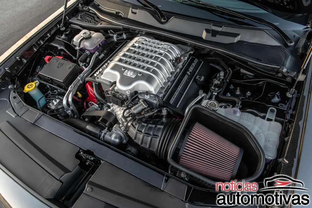 Dodge Challenger: antigo e novo, história, motores, detalhes 