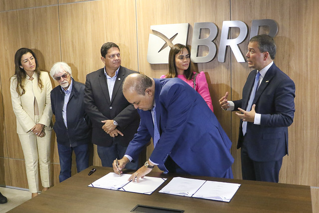 GDF transfere gestão do autódromo de Brasília para o BRB e autoriza reforma no local