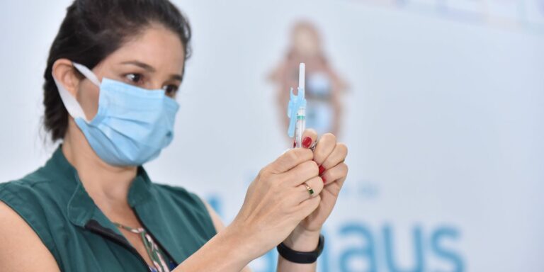 Rio e Niterói confirmam quinta dose de vacina contra covid-19