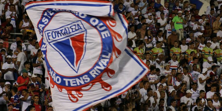Fortaleza bate São Paulo e chega à 5ª vitória seguida no Brasileirão