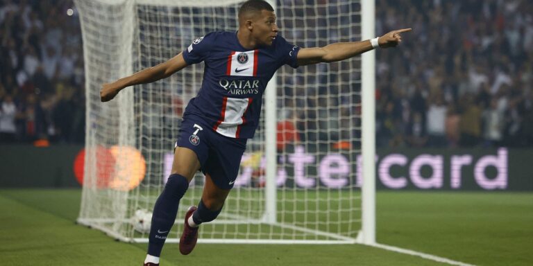Mbappé brilha e PSG derrota Juventus na estreia na Liga dos Campeões