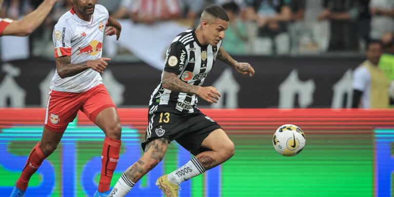 Atlético-MG confirma lesão de Arana, que está fora da Copa do Mundo