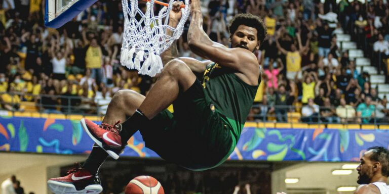 Brasil se classifica para a semifinal da Americup de basquete