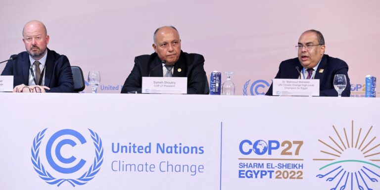 Anfitrião da COP27, Egito apresenta plano de ajuda a países pobres