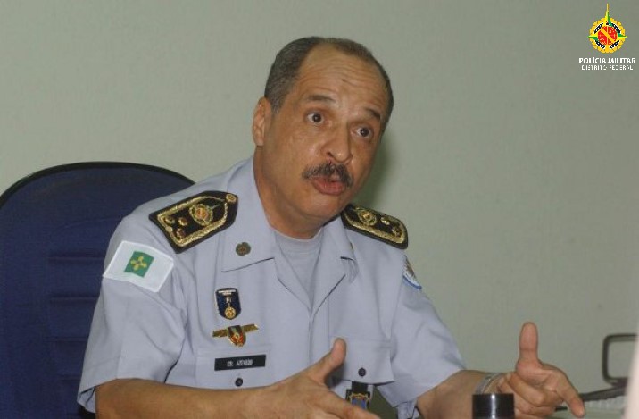 Polícia Militar do Distrito Federal conta um pouco sobre o legado do Coronel Azevedo:           27 anos da Faixa de Pedestre