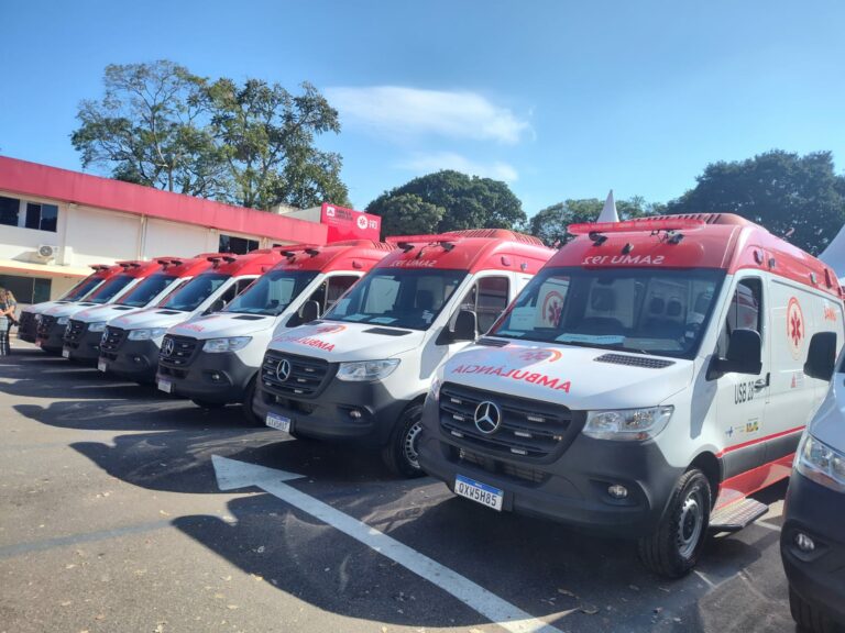 Governo do Estado participa da entrega de 30 novas ambulâncias do Samu para o Sul de Minas
