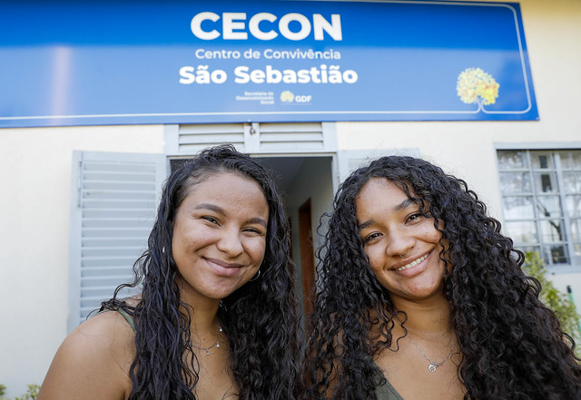 04/07/2024 - Irmãs acolhidas em centro de convivência do GDF conquistam vaga na UnB