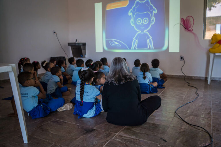 Plenarinha da Regional do Recanto das Emas celebra protagonismo infantil das escolas da região