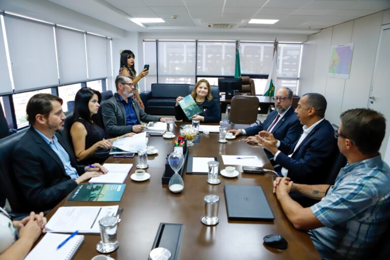 Acordo prevê integração de dados e ações conjuntas de secretarias contra a dengue