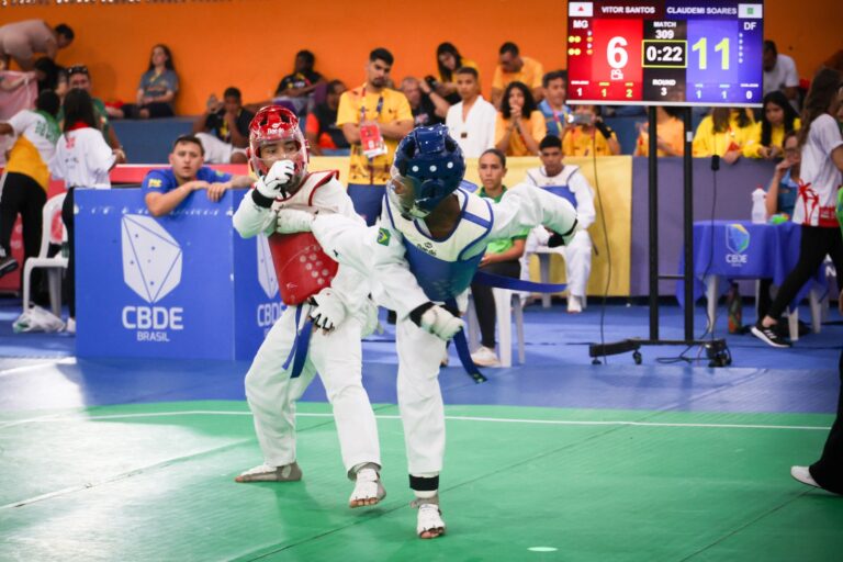 Aluno do CED 01 do Itapoã leva ouro no taekwondo nos Jogos Escolares Brasileiros 2024
