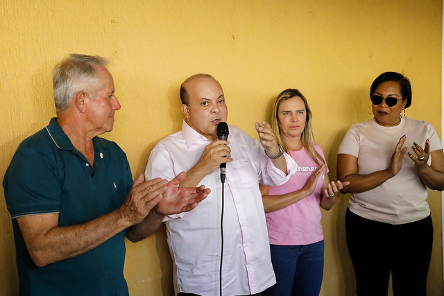 04/10/2024 - Governador visita estrada recuperada no Capão da Erva, no núcleo rural do Itapoã