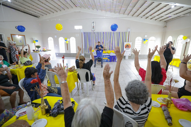 21/11/2024 - Festival da Pessoa Idosa celebra saúde e bem-estar no Cruzeiro