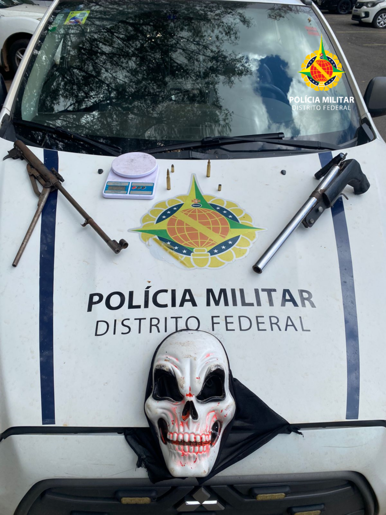 Trabalhador Encontra Armas em Material Reciclável e Aciona a PMDF