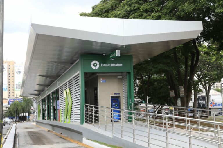 Estações Botafogo, Iquego e Anicuns, do BRT Leste-Oeste, serão inauguradas nesta quarta