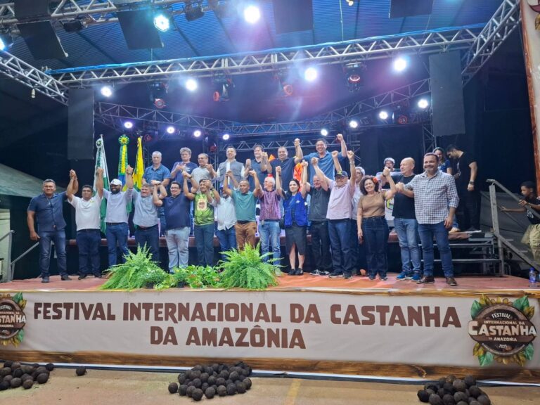 Com apoio do estado cooperativas extrativistas realizam Festival Internacional da Castanha