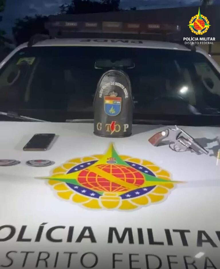 PMDF PRENDE DUPLA POR ROUBO E PORTE ILEGAL DE ARMA EM SAMAMBAIA NORTE