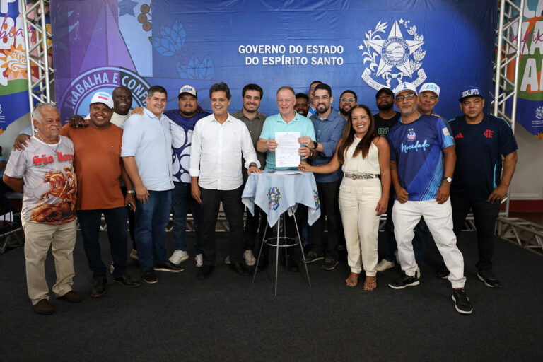 Secretaria do Turismo fortalece Carnaval capixaba com assinatura de Termo de Fomento