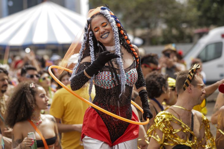 Brasília (DF), 01/03/2025 - Bloco de carnaval, Aparelhinho nas ruas de Brasília.
Foto: Joédson Alves/Agência Brasil