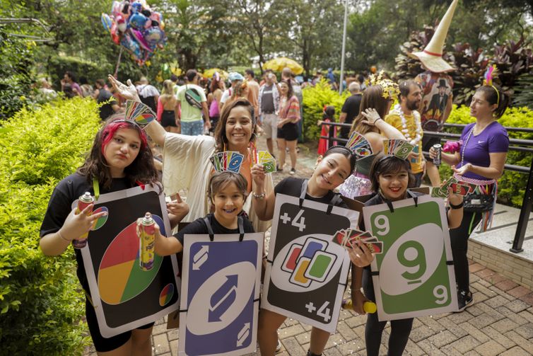 Brasília (DF), 01/03/2025 - Personagem Luana Simões - Bloco de carnaval, Vai quem fica, nas ruas de Brasília.
Foto: Joédson Alves/Agência Brasil