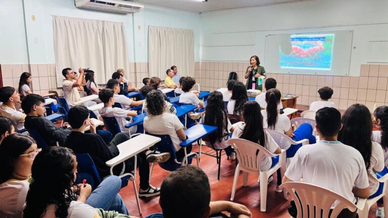 Em alusão ao Dia da Água, Secretaria de Meio Ambiente realiza palestra em escola de Rio Branco