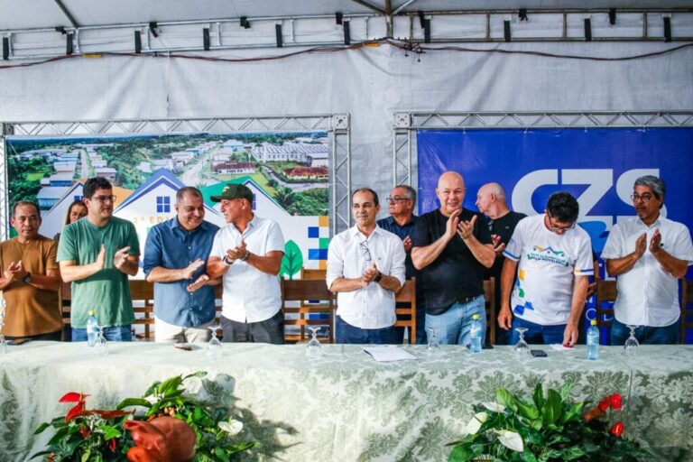 Com apoio do Estado, Prefeitura de Cruzeiro do Sul abre 2ª edição da feira Arte da Floresta do Polo Moveleiro