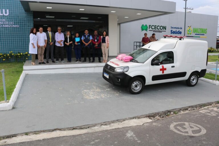 Governo do Amazonas entrega ambulância para o Cepcolu