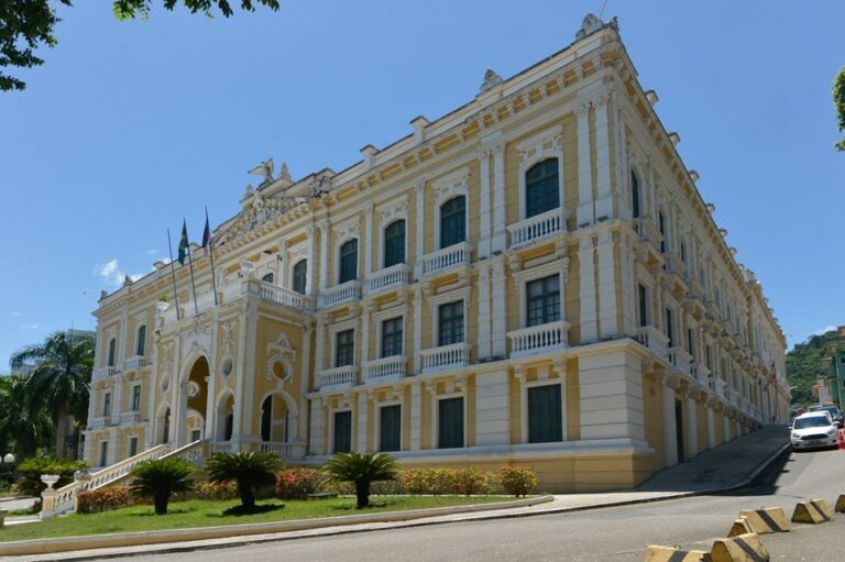 Saiba como será o expediente dos órgãos estaduais no Dia de Nossa Senhora da Penha