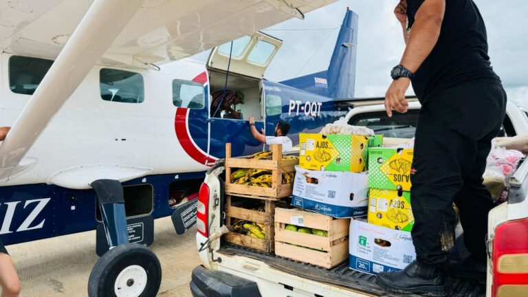 Governo do Acre reforça alimentação escolar em Santa Rosa do Purus com envio de insumos alimentícios